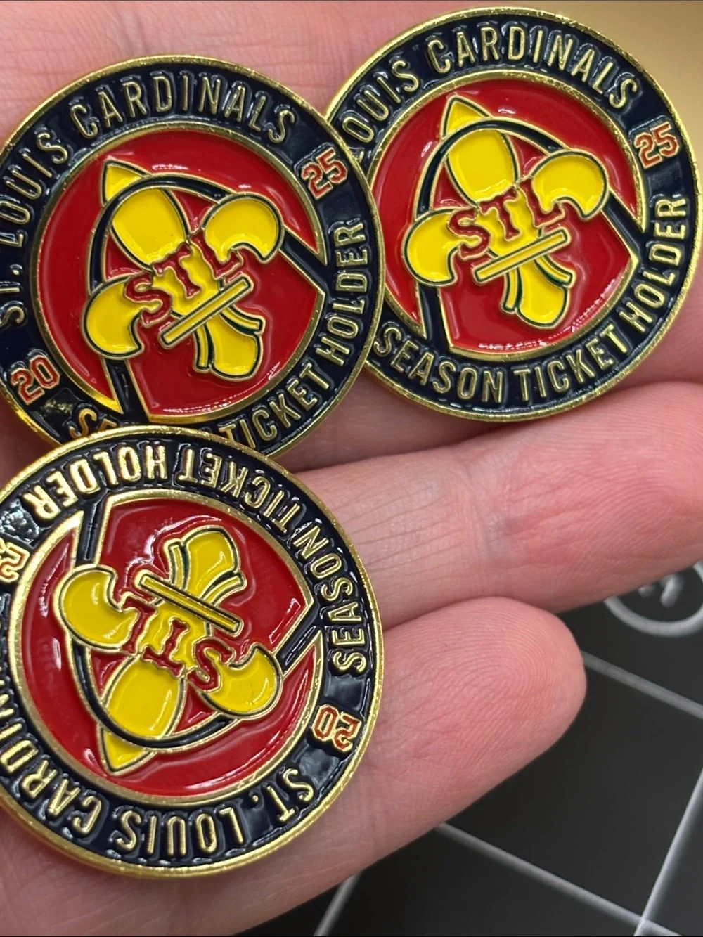 Baseball St. Louis Cardinals Season Ticket Holder Pins - Red & Yellow